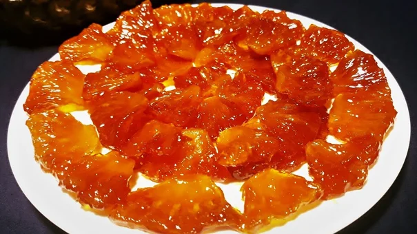 1 loại quả có vị ngọt nhưng là 