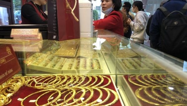 Thị trường vàng trong nước hôm nay (23/2) có nhiều biến động khó lường