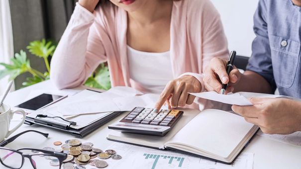 Đây là lý do tại sao hầu hết người nghèo không thể kiếm tiền