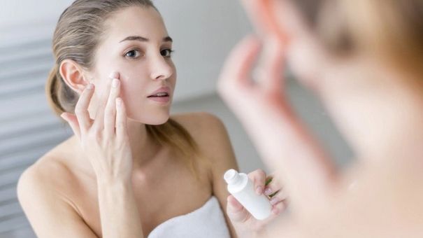 Cách chăm sóc da khỏe đẹp đón Tết