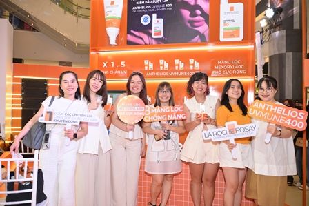 Triển lãm Công nghệ UV-Light đa giác quan đầu tiên tại Việt Nam