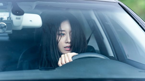 Hào Quang Đẫm Máu tung poster gây tò mò về “scandal đánh bay sự nghiệp” của Ji-yeon (T-Ara)