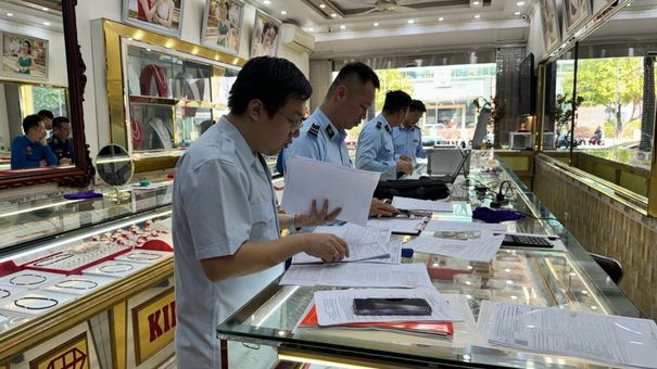 Hàng Loạt Đơn Vị Kinh Doanh Vàng Tại Quảng Ninh Bị Xử Lý