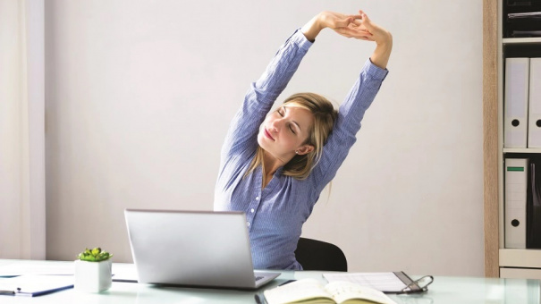 5 thói quen giúp dân văn phòng kiểm soát cân nặng