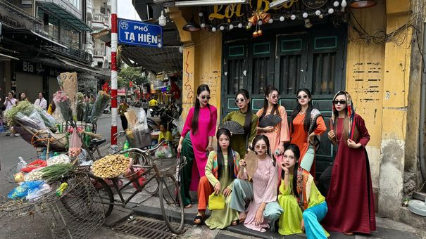 Những Điểm Check-In Áo Dài Hot Hit Nhất Hà Nội