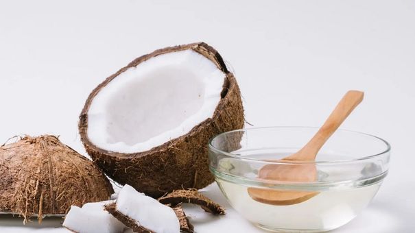 Cách sử dụng dầu dừa làm đẹp da