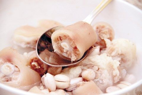 Một Số Phần Của Lợn Giúp Cung Cấp Collagen Cho Chị Em