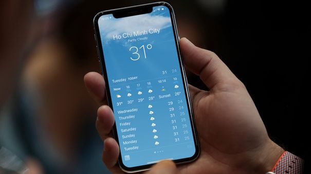 Giải Đáp Thắc Mắc Tại Sao Dự Báo Thời Tiết Của IPhone Không Chuẩn?