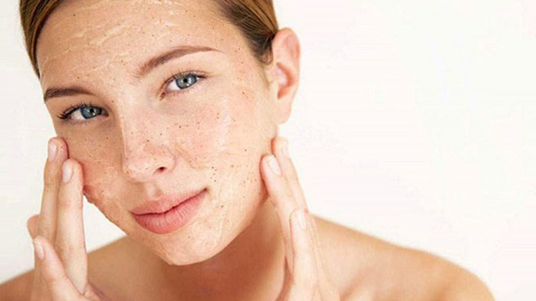 Những Sai Lầm Khi Skincare Khiến Mụn Đầu Đen Mãi Không Hết