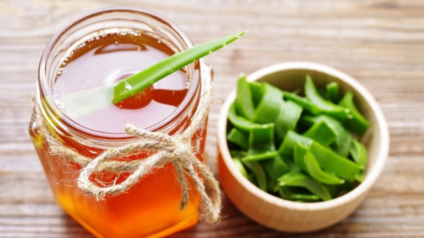 Cách làm trắng da với nha đam tại nhà