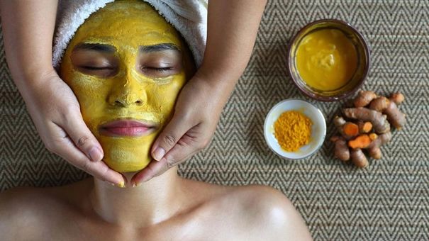 Làm đẹp da, trị mụn từ mặt nạ lòng trắng trứng gà
