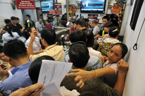 'Đã tới lúc bỏ độc quyền vàng miếng'