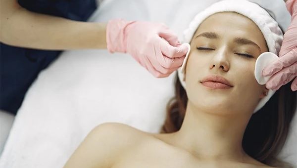 Công dụng làm đẹp từ vỏ bưởi, bạn đã biết?