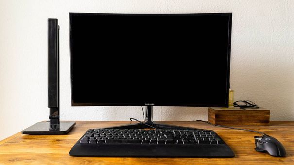 Khắc Phục Lỗi Màn Hình Đen Khi Đã Khởi Động Như Thế Nào?