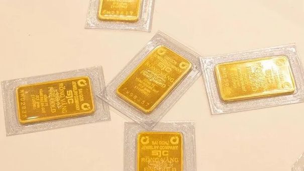 Giá vàng miếng lại lập đỉnh lịch sử, sắp chạm 86 triệu đồng/lượng