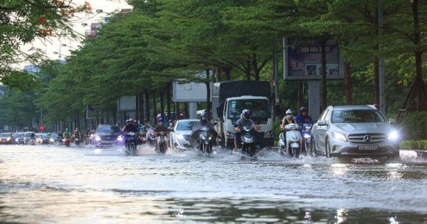 Dự báoThời tiết ngày 1/6/2024: Mưa lớn cục bộ tại Tây Nguyên và Nam Bộ có thể có lốc, sét, mưa đá