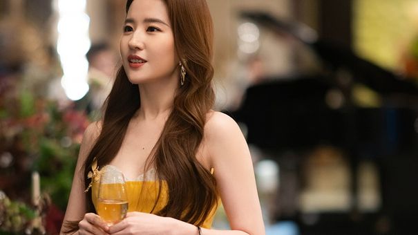 Lưu Diệc Phi khiến hoa hồng vàng bán chạy