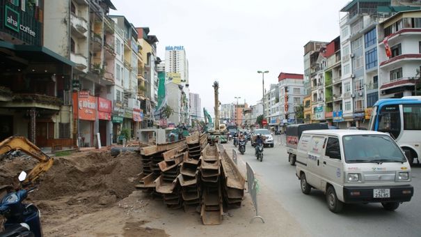 Tổ chức lại giao thông phục vụ thi công dự án hầm chui Kim Đồng