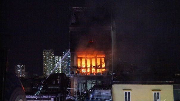 12 kỹ năng sinh tồn khi gặp hỏa hoạn ở nhà cao tầng