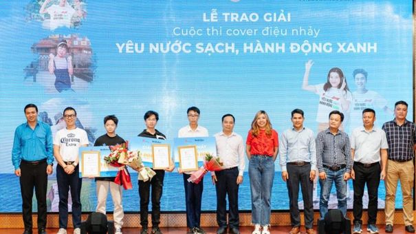 Bia AB InBev trao giải cuộc thi cover điệu nhảy ‘Yêu nước sạch, hành động xanh’