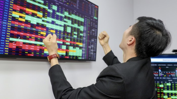 Những Mã Cổ Phiếu Tiềm Năng Có Thể Tăng 50% Trong Tháng 6
