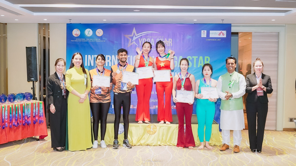 Gần 100 VĐV tham dự giải vô địch Ngôi sao Yoga Quốc tế 2024 tại Malaysia