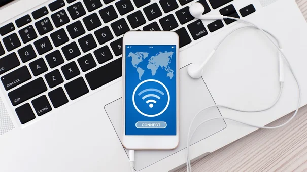 Mách Bạn Cách Kết Nối Wifi Công Cộng An Toàn