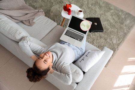 Nên Làm Gì Khắc Phục Các Tác Hại Do Ngồi Trước Máy Tính Lâu