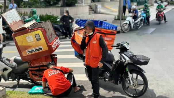 Shopee, TikTok Shop chiếm hơn 90% thị phần bán lẻ online