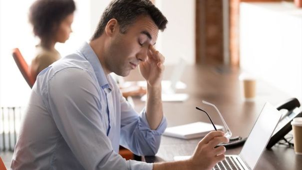 Dân Văn Phòng Bớt Mỏi Mắt Nhờ Những Mẹo Này