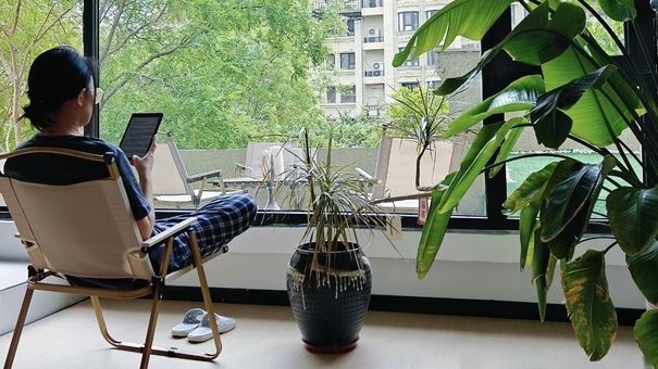 Người phụ nữ 49 tuổi, một mình nuôi 2 con vẫn tiết kiệm được gần 2 tỷ