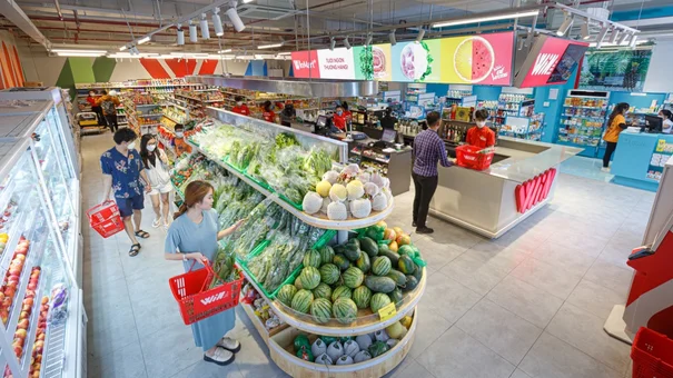 So găng Winmart và Bách Hóa Xanh sau khi cùng báo lãi