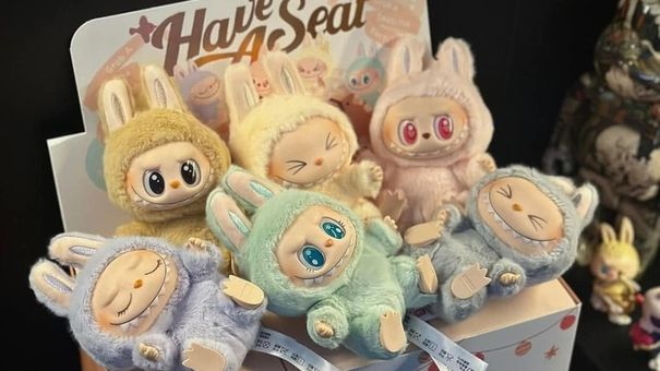Trào lưu kinh doanh đồ chơi nghệ thuật Labubu thu tiền tỷ
