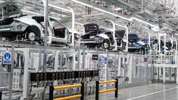 Xe điện Trung Quốc giảm giá bất chấp, sẵn sàng hy sinh lợi nhuận