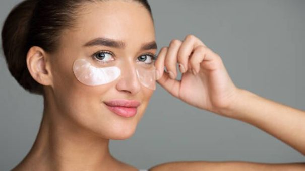 Mặt Nạ Mắt Có Thật Sự Thần Thánh Như Quảng Cáo?
