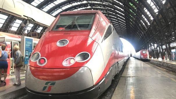 Giá vé đường sắt tốc độ cao Bắc Nam dự kiến bằng 75% máy bay