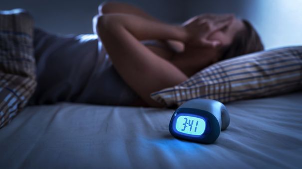Mẹo chữa mất ngủ trong 12 phút