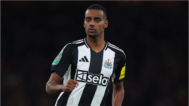 Arsenal chịu đòn nặng nề khi theo đuổi Alexander Isak với giá 150 triệu bảng