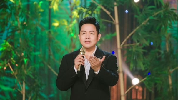 Quang Lê hợp tác cùng nhạc sĩ Lăng Lập ra mắt MV “Xuân xa mẹ” dịp Tết