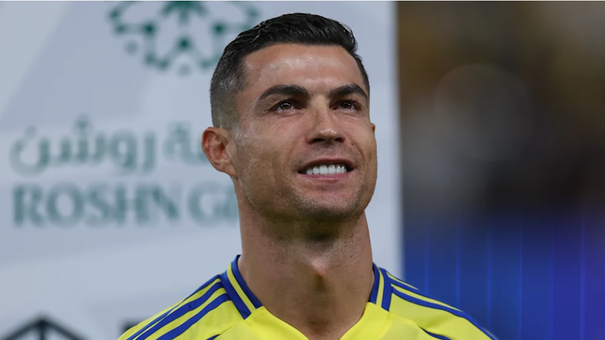 Cristiano Ronaldo tiết lộ lời đề nghị chuyển nhượng của Barcelona