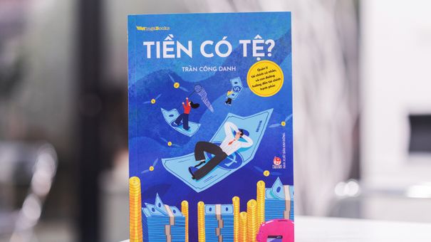 Ra mắt cuốn sách 'Tiền có tệ?