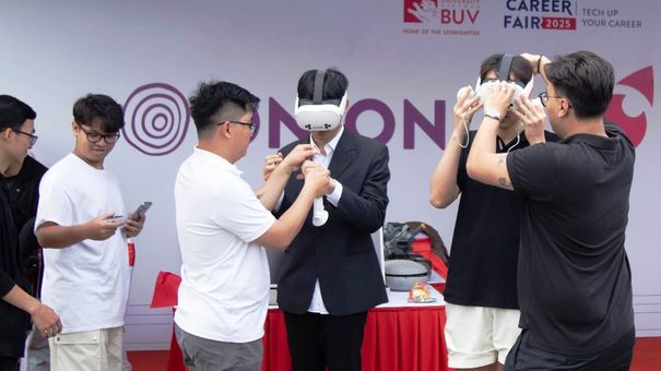 Doanh nghiệp 'săn đón' nhân tài từ giảng đường BUV