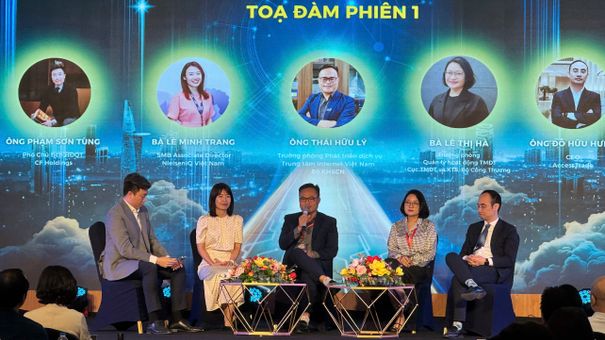 VECOM tổ chức diễn đàn toàn cảnh thương mại điện tử Việt Nam 2025 tại Hà Nội với chủ đề “Chiến thắng trong kỷ nguyên AI”