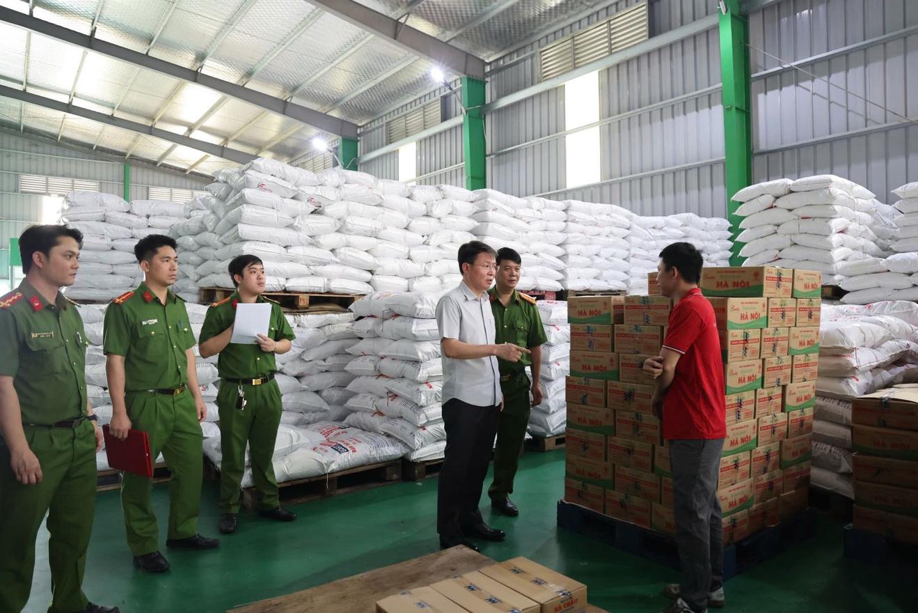 Thu hồi toàn bộ sản phẩm mỳ chính giả của Công ty TNHH Famimoto Việt Nam