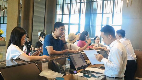Du lịch nội địa “nóng” trở lại, FLC kín phòng tại loạt điểm đến hút khách