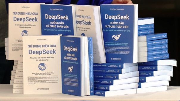 DeepSeek – Bộ sách AI thực tiễn giúp tiết kiệm 80% thời gian làm việc