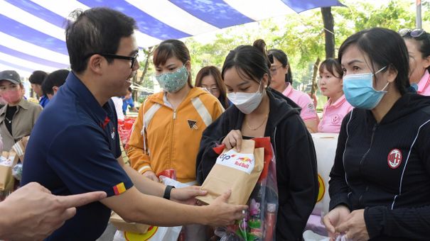 Red Bull tiếp sức thanh niên công nhân Đồng Nai lan tỏa năng lượng tích cực