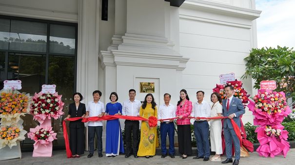 Four Points by Sheraton Hà Giang đón nhận Quyết định cơ sở lưu trú đạt tiêu chuẩn 5 sao