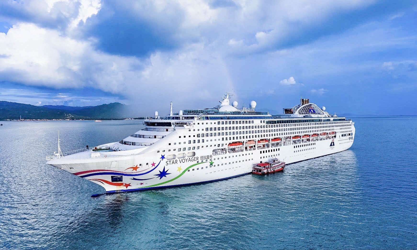 Du thuyền Star Voyager mở lối mới cho du lịch tàu biển Việt Nam vươn xa