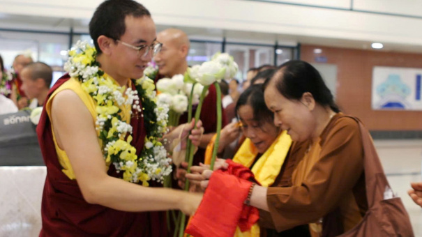 Đạo sư trẻ uyên bác Khentrul Kunchok Tenzin Rinpoche tổ chức Pháp hội tại Việt Nam